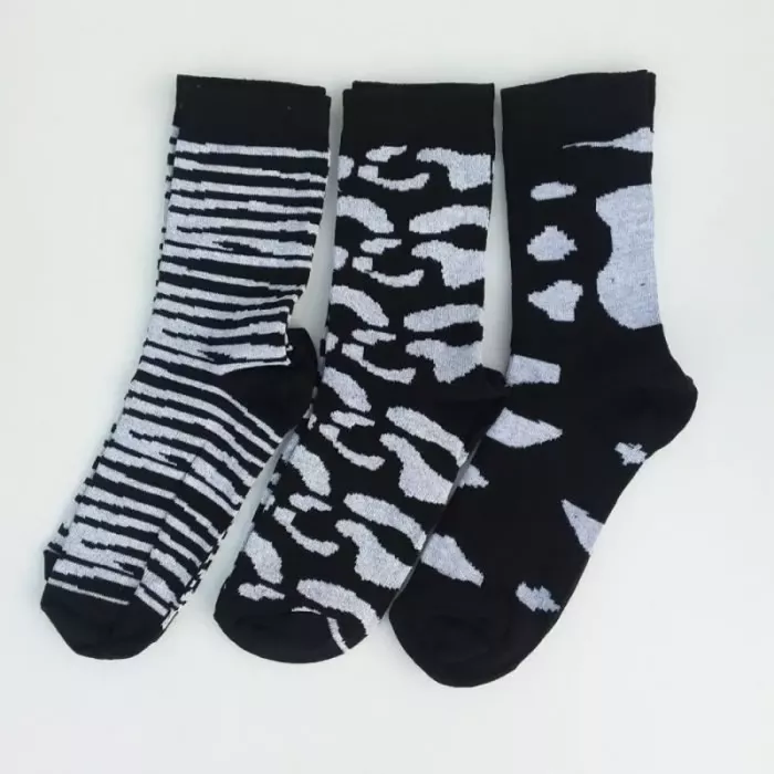 Lot de 12 paires de chaussettes mi-hautes pour femme à motifs (0,55€  l'unité) - Grossiste de France Distribution